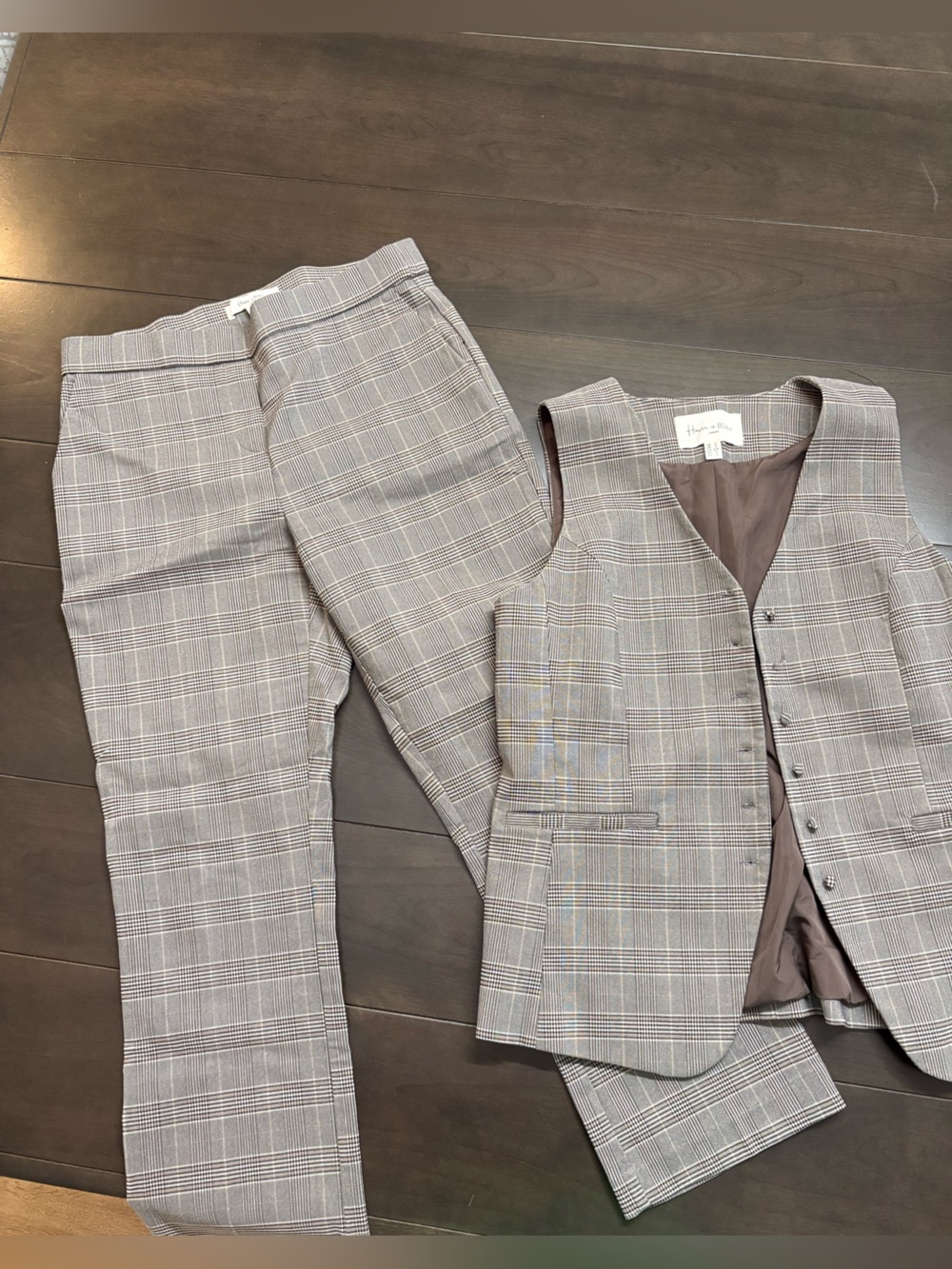 Haven and Blair Women’s Plaid Vest & Pants Set in Light Brown and Gray